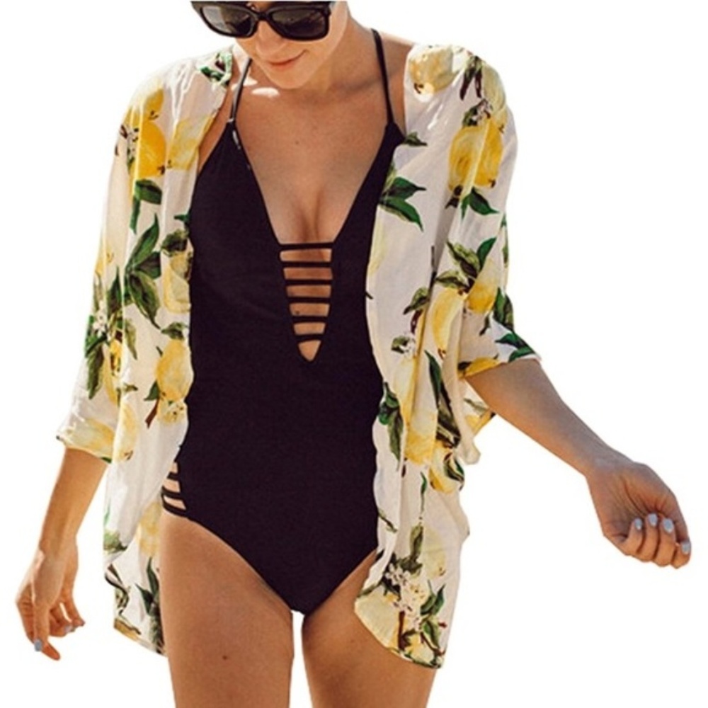 ‘LIMONCELLO’ Lemon Print Beach Cover Up